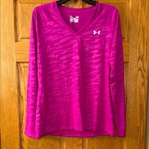 NEW with tags. Under Armour Women's Vivid Pink Long Sleeve Tee, Size Large